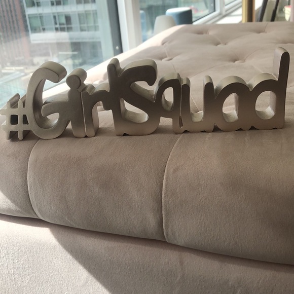 #GirlSquad Decor Item - Picture 2 of 2
